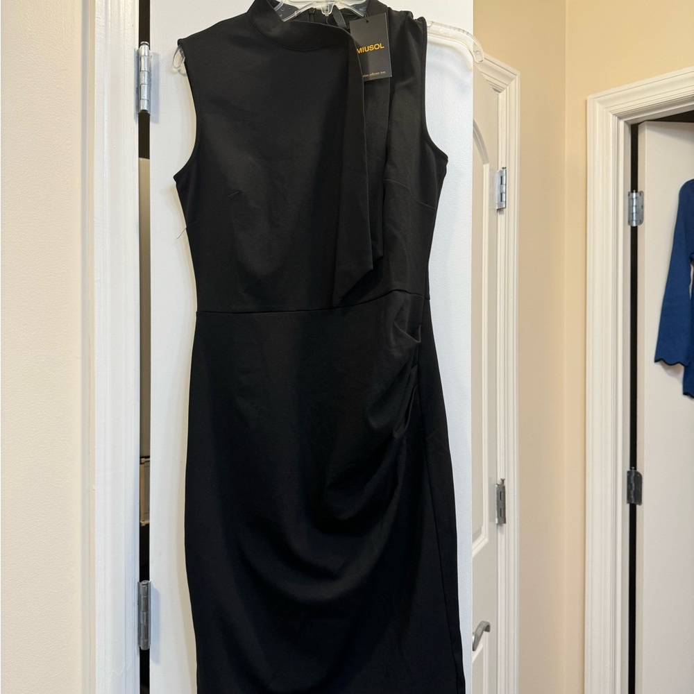 New black long dress with front neck tie